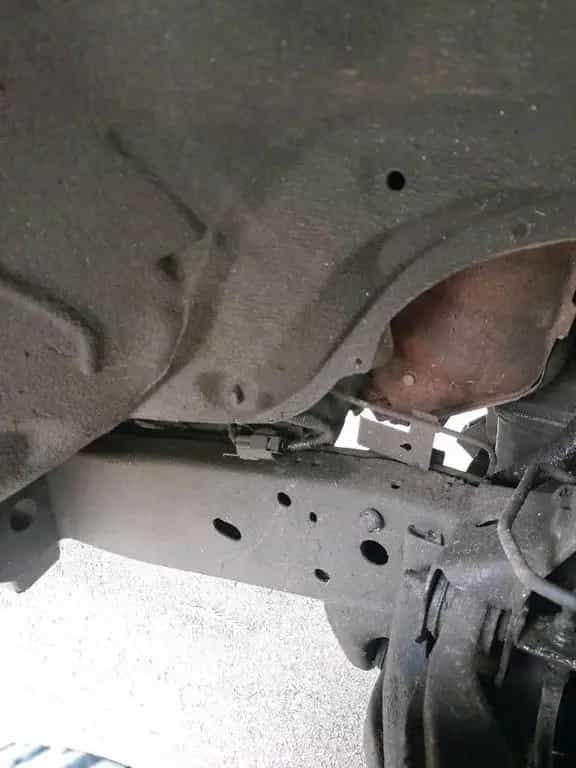 Mitsubishi L200 Di-D 2,5l 4x4 (4D56) 05/2013-photo-7