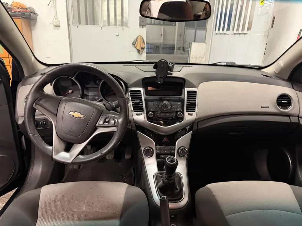 Chevrolet Cruze 1.6 4 porte GPL 05/2010-photo-10