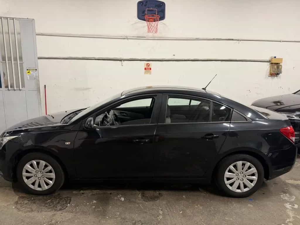 Chevrolet Cruze 1.6 4 porte GPL 05/2010-photo-3