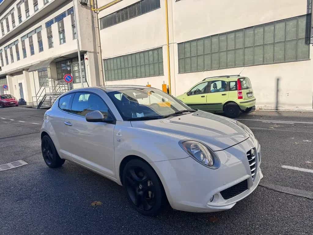 Alfa Romeo MiTo 1.4 T 170 CV M.air S&S Quadrifog 05/2010-photo-10