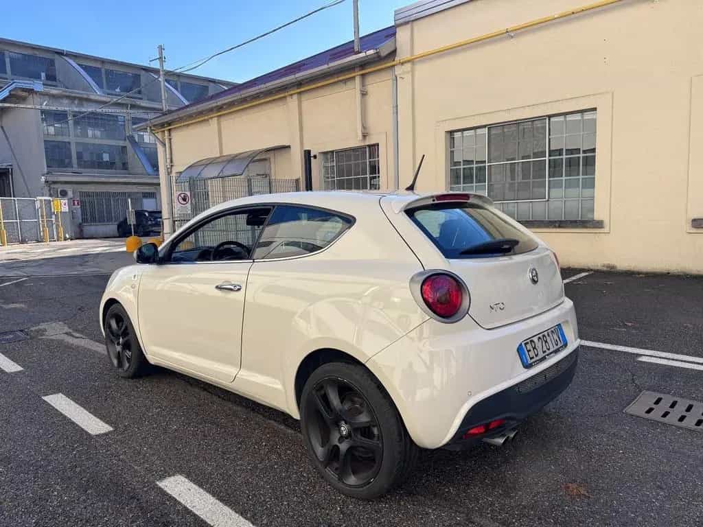 Alfa Romeo MiTo 1.4 T 170 CV M.air S&S Quadrifog 05/2010-photo-3