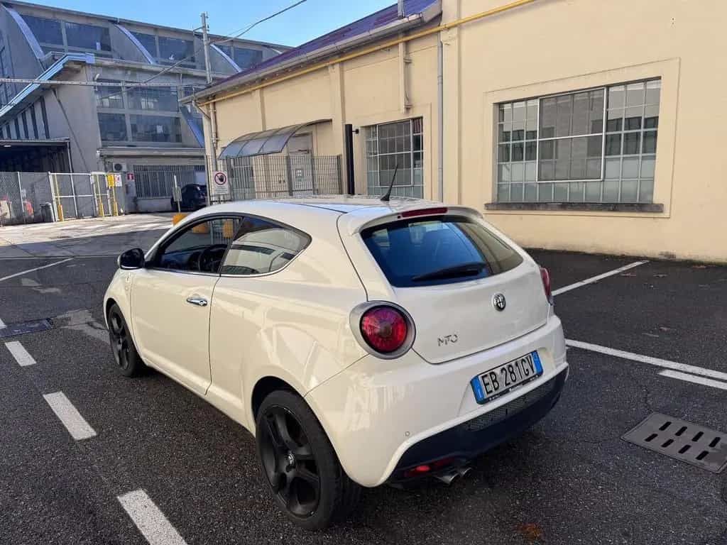 Alfa Romeo MiTo 1.4 T 170 CV M.air S&S Quadrifog 05/2010-photo-5