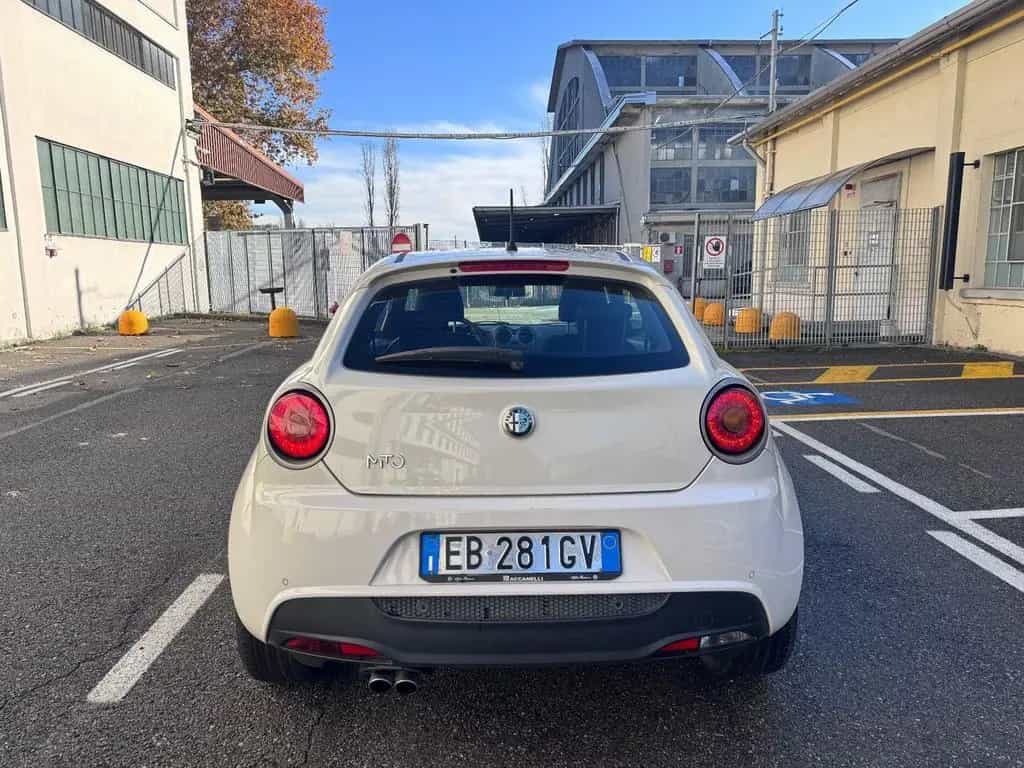 Alfa Romeo MiTo 1.4 T 170 CV M.air S&S Quadrifog 05/2010-photo-8