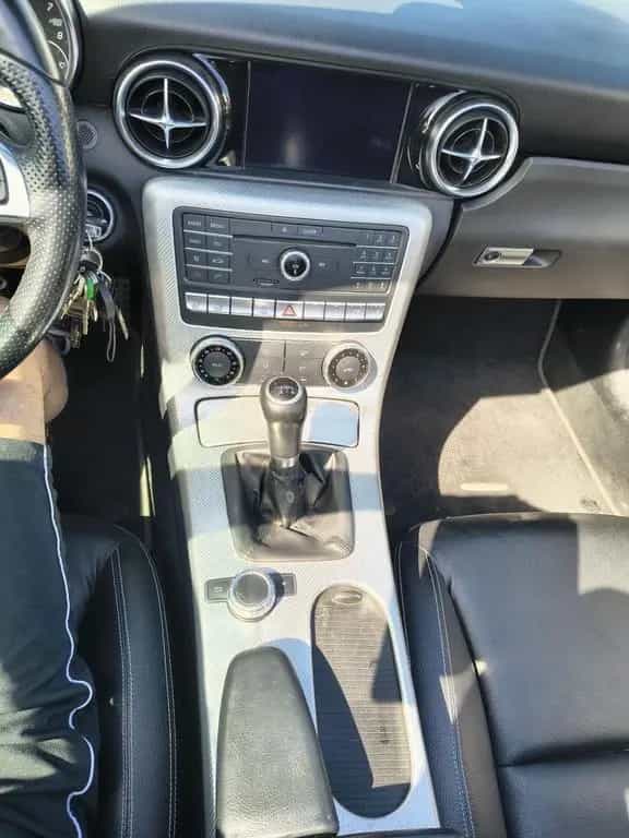 Mercedes-Benz SLC-Class 180 05/2018-photo-12