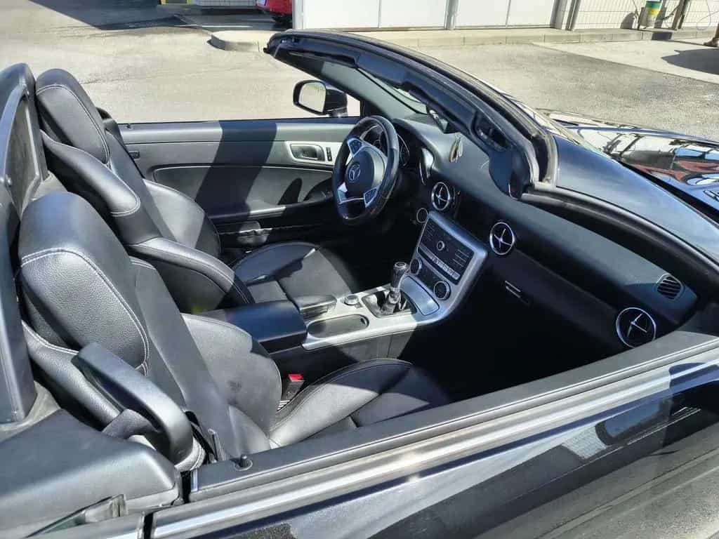 Mercedes-Benz SLC-Class 180 05/2018-photo-14