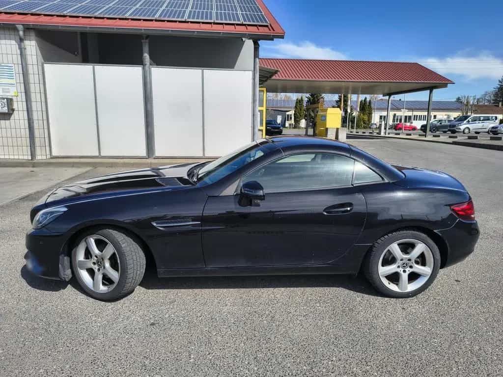 Mercedes-Benz SLC-Class 180 05/2018-photo-4