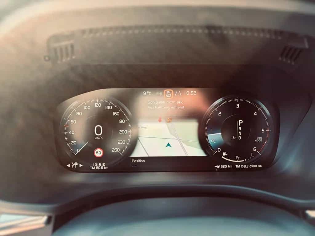 Volvo XC60 R Design+Leder+4xKamera+H&K+ACC+LED+Carplay 12/2019-photo-13