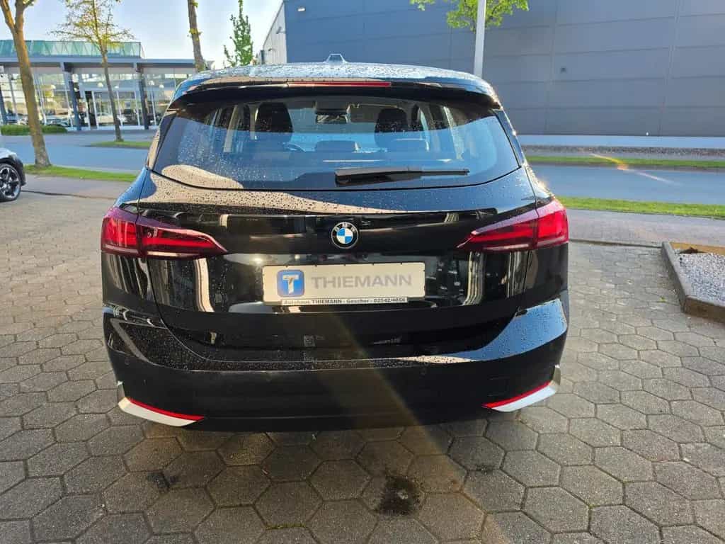BMW 218 Active Tourer 218d Active Tourer Driving-Assistant 11/2022-photo-3