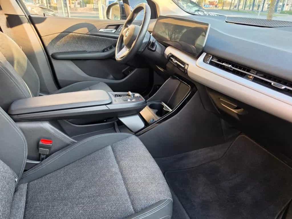 BMW 218 Active Tourer 218d Active Tourer Driving-Assistant 11/2022-photo-8