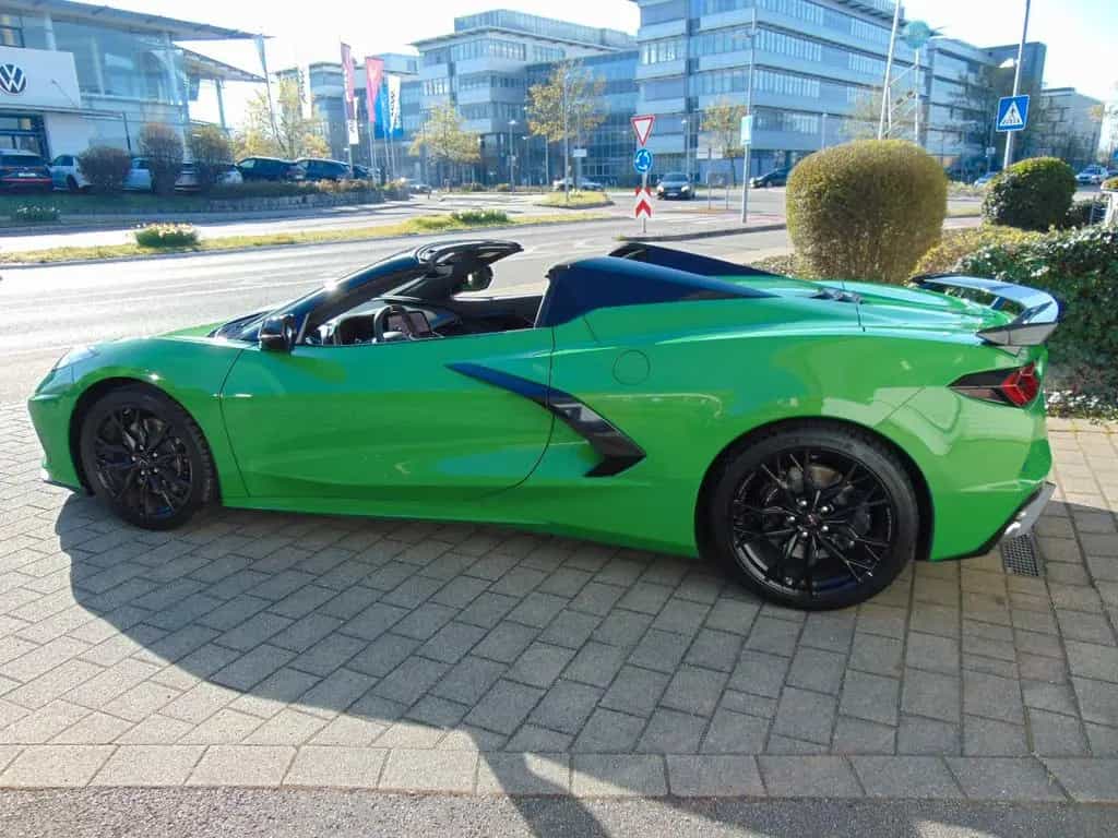 Corvette C8 Cabrio 3LT Europamodell Neuwagen Frontlift 04/2026-photo-1