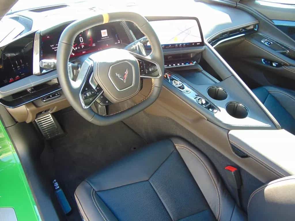 Corvette C8 Cabrio 3LT Europamodell Neuwagen Frontlift 04/2026-photo-20