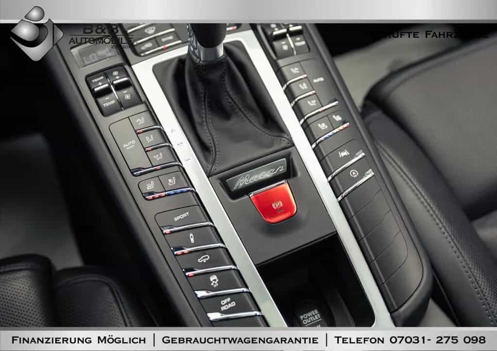 Porsche Macan SportChrono/360°/AppleCar/SHZ/SZK/NAVI 08/2021-photo-25