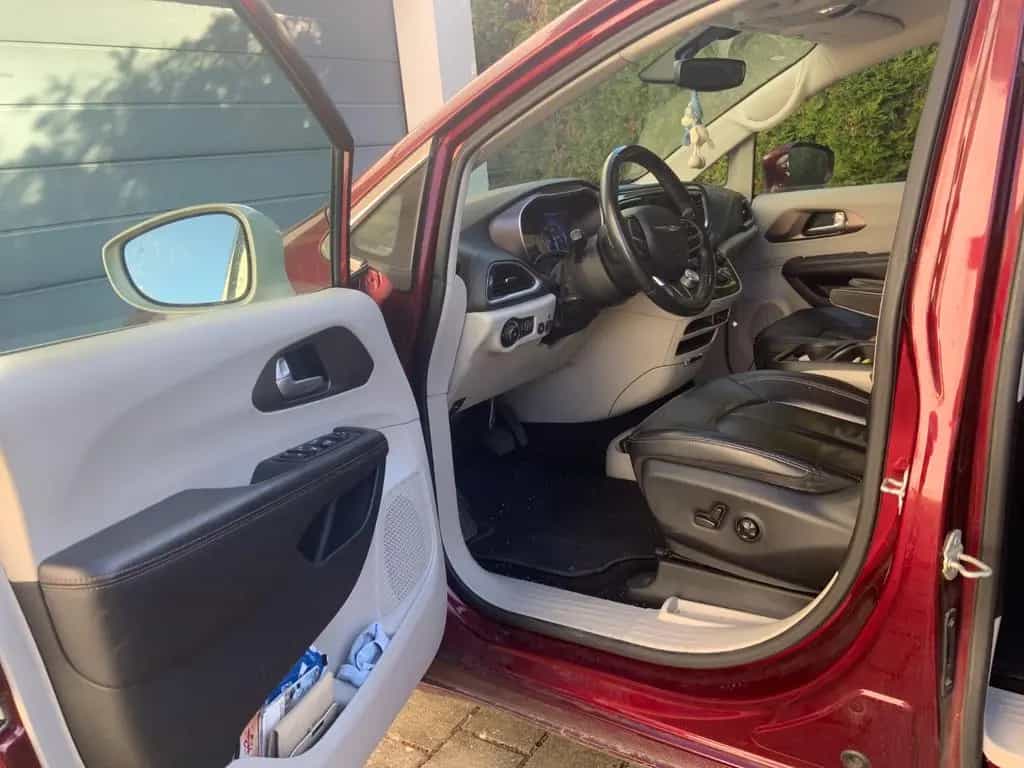 Chrysler Pacifica 06/2018-photo-3