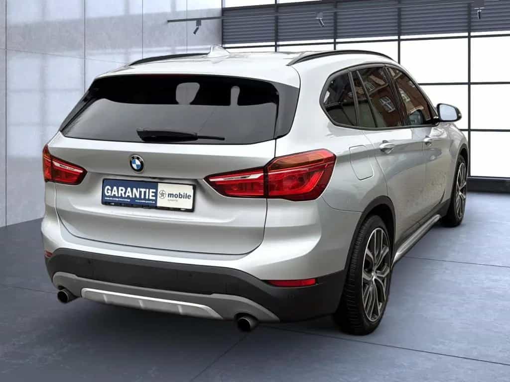 BMW X1 sDrive 20 i Sport Line/ unfallfrei/ AHK 02/2018-photo-6