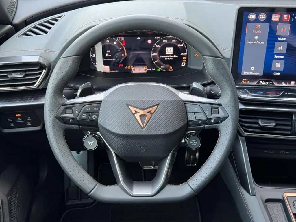 Cupra Formentor VZ5 2.5 TSI DSG *PANO*MATRIX*NAVI*360° null-photo-8