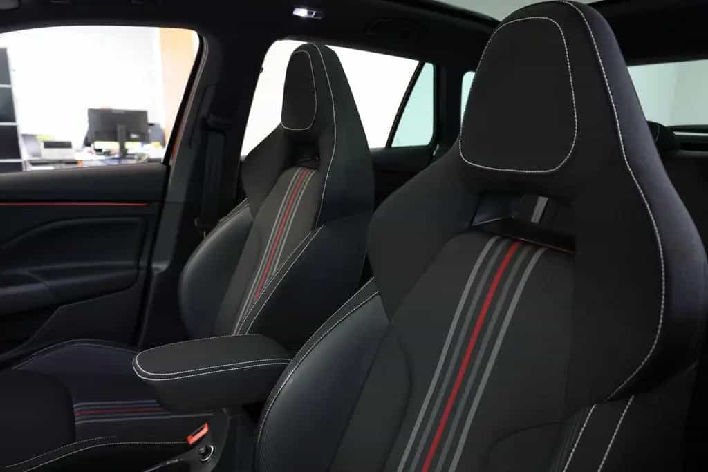 Skoda Kamiq Monte Carlo 1.5 TSI|MATRIX|APP|AHK|TEM|RFK 04/2026-photo-24