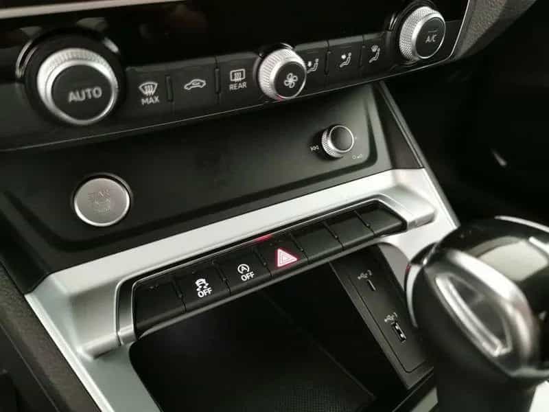 Audi Q3 40 2.0 tdi Business quattro 190cv s-tron 12/2019-photo-10