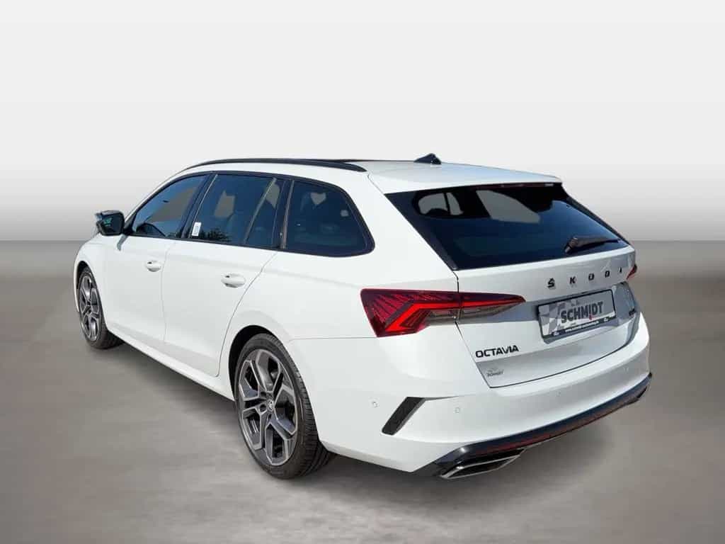 Skoda Octavia Combi 2.0 TSI RS Plus HuD CANTON MATRIX 02/2023-photo-3