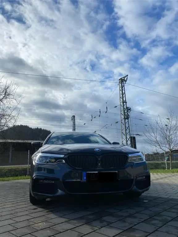BMW 5 Series 540i xDrive Touring A - M Sport 04/2019-photo-0