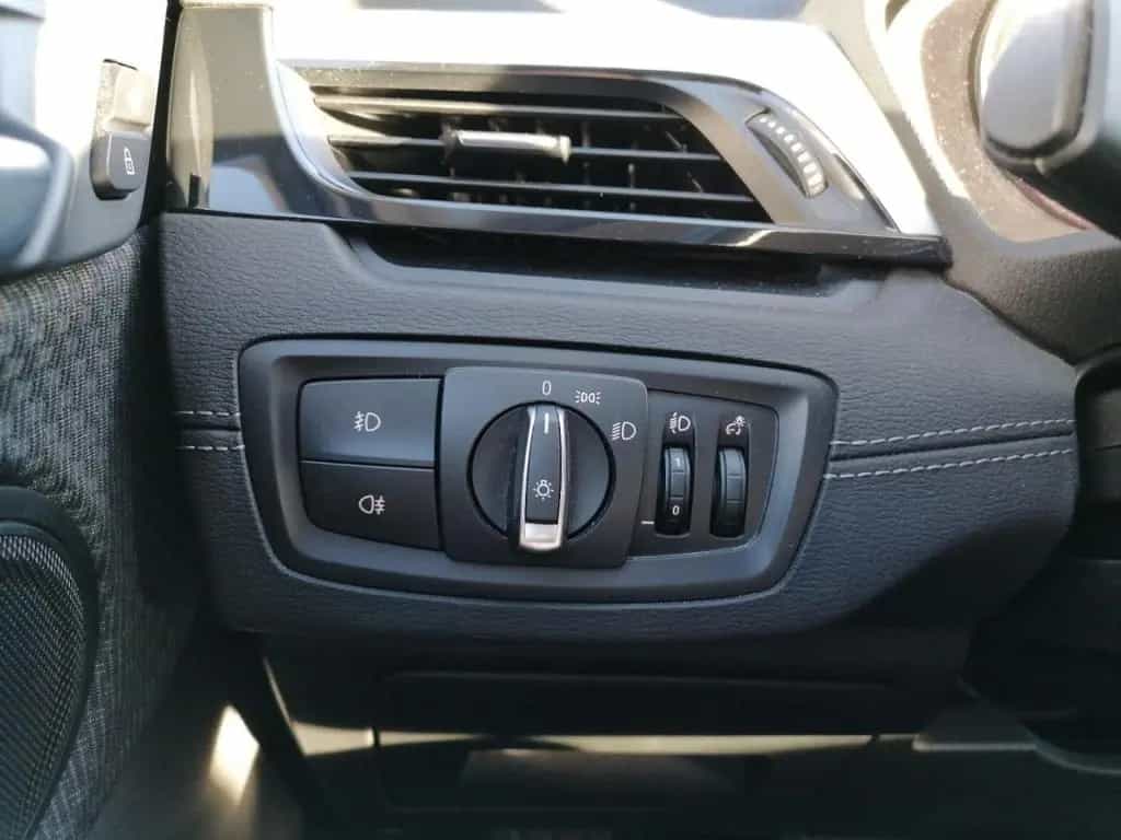 BMW X2 sDrive18i Aut. Advantage Navi PDC Sitzheiz. 12/2018-photo-15