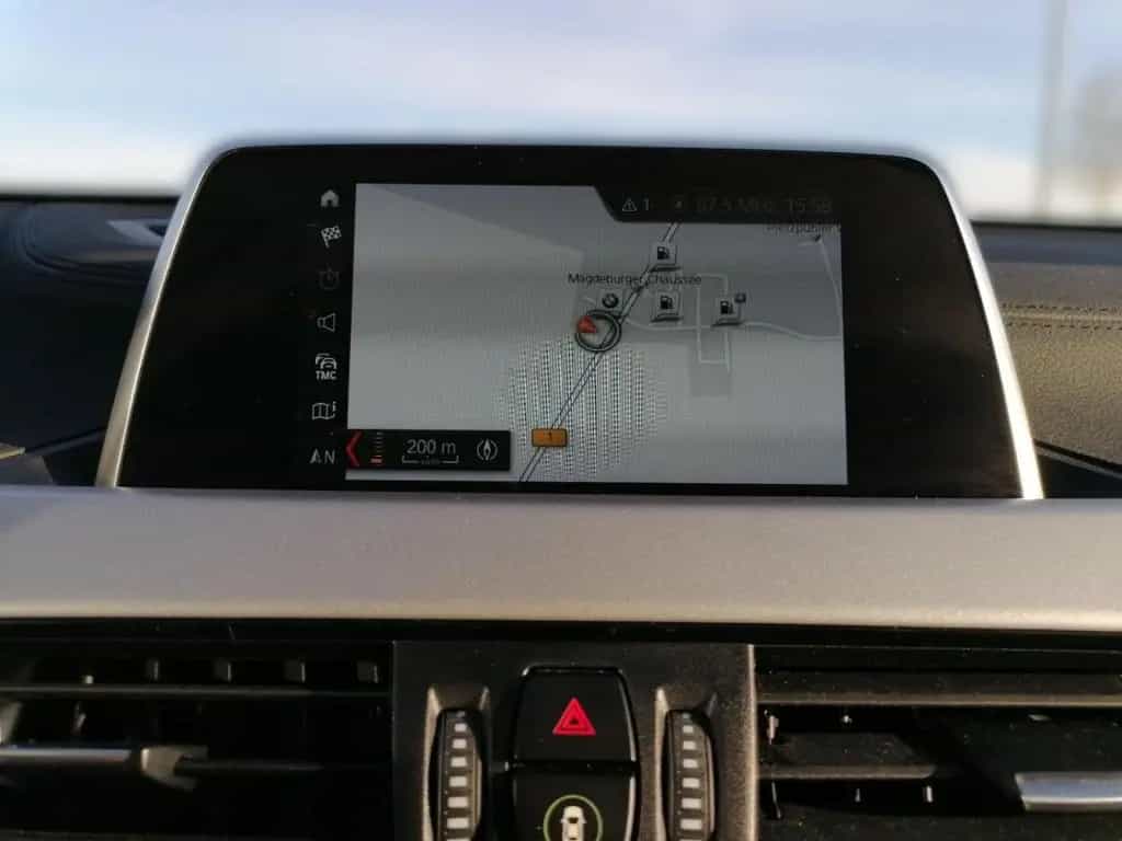 BMW X2 sDrive18i Aut. Advantage Navi PDC Sitzheiz. 12/2018-photo-8