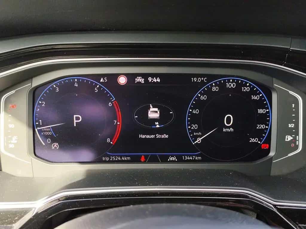 Volkswagen Taigo 1.5 TSI DSG R-LINE*IQ.LIGHT*AHK*KAMERA*PDC 05/2025-photo-11