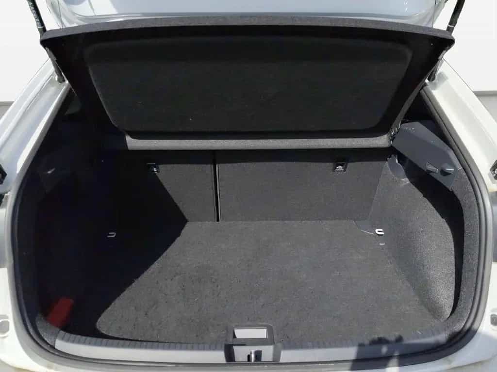Volkswagen Taigo 1.5 TSI DSG R-LINE*IQ.LIGHT*AHK*KAMERA*PDC 05/2025-photo-12