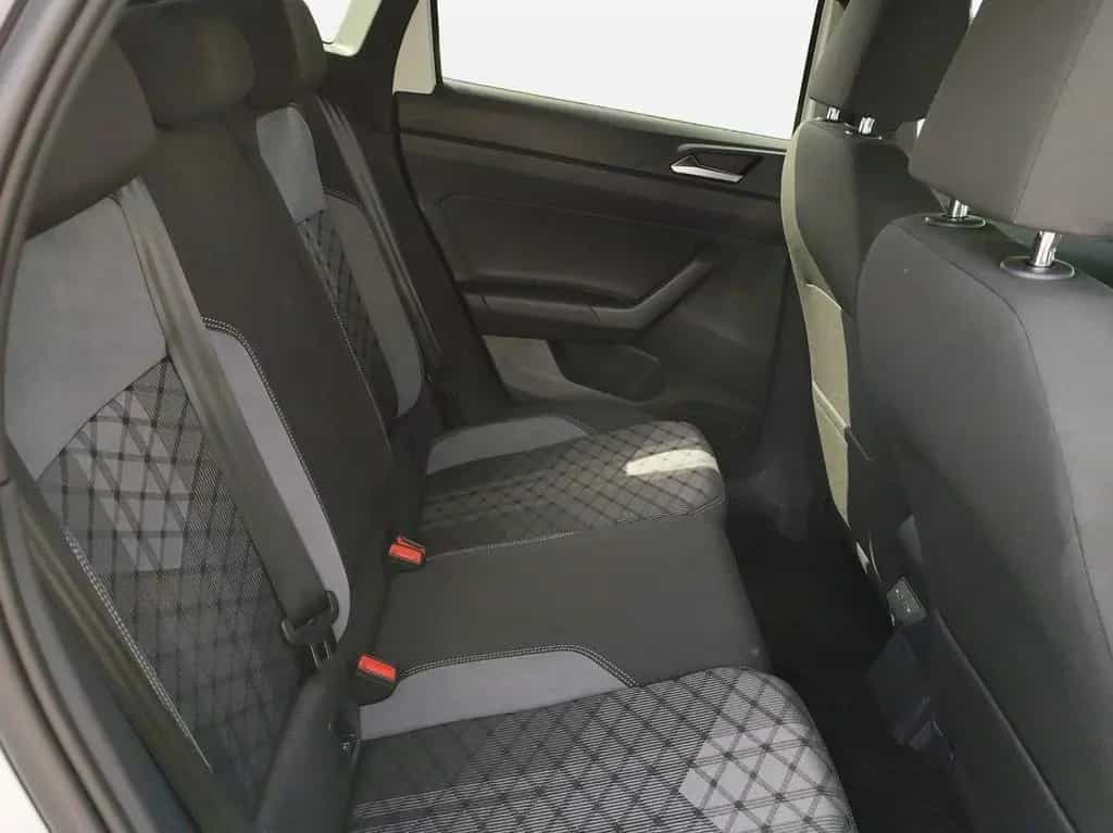 Volkswagen Taigo 1.5 TSI DSG R-LINE*IQ.LIGHT*AHK*KAMERA*PDC 05/2025-photo-15