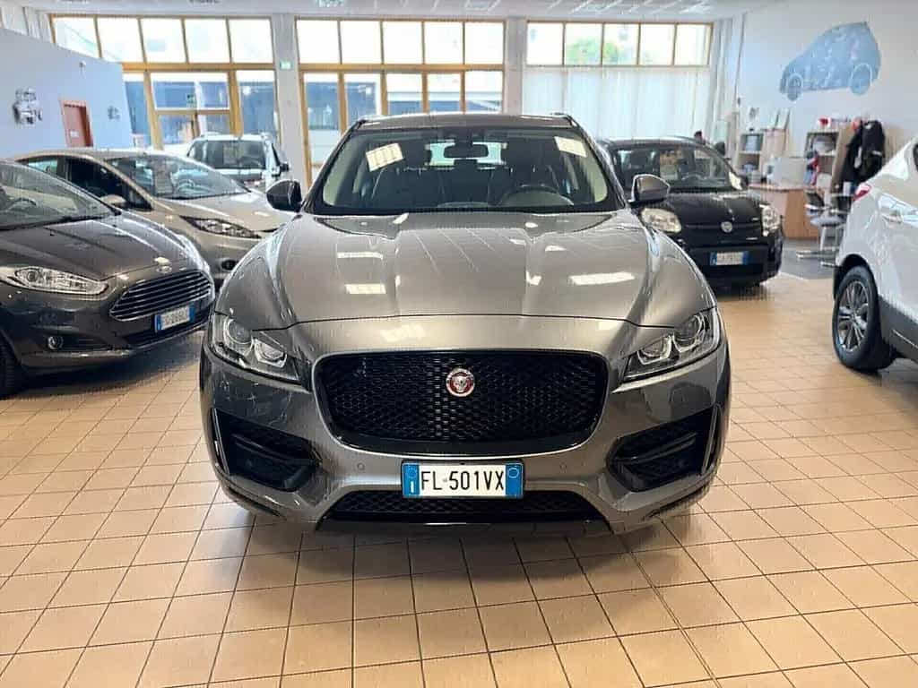 Jaguar F-Pace 2.0 D 240 CV AWD aut. R-Sport- SUP 10/2017-photo-1