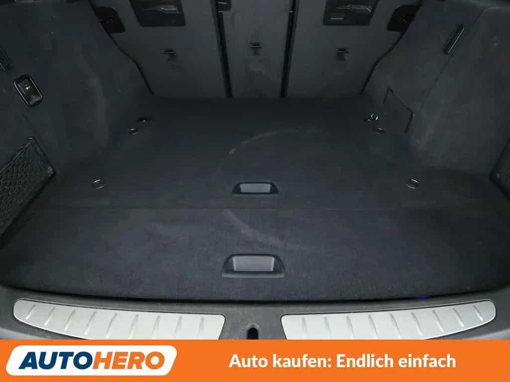BMW 330 i xDrive Advantage *NAVI*PDC*SHZ*TEMPO*ALU* 02/2016-photo-17