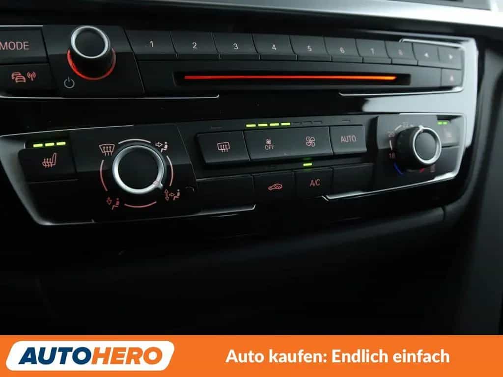 BMW 330 i xDrive Advantage *NAVI*PDC*SHZ*TEMPO*ALU* 02/2016-photo-22