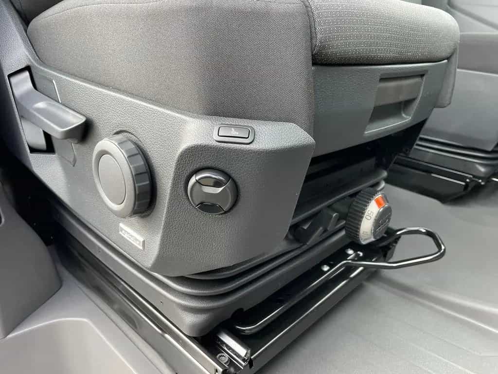 MAN TGE 3.180 L3H3 Kasten 4x4 STANDHZ ACC LENKRADHZ 03/2026-photo-28