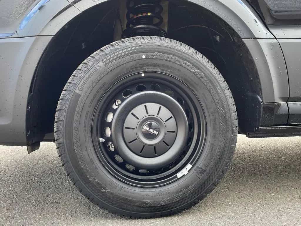 MAN TGE 3.180 L3H3 Kasten 4x4 STANDHZ ACC LENKRADHZ 03/2026-photo-38