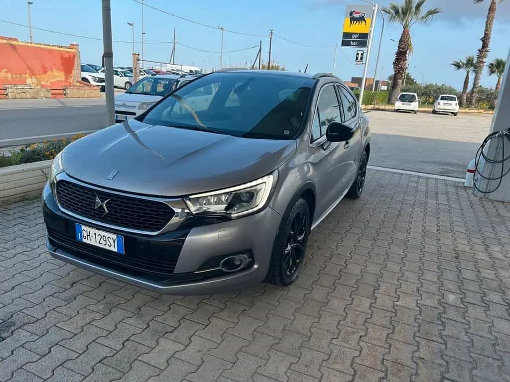 DS Automobiles Other Ds 4 Crossback BlueHDi 130 aut. Étoile Alcantara 04/2016-photo-0