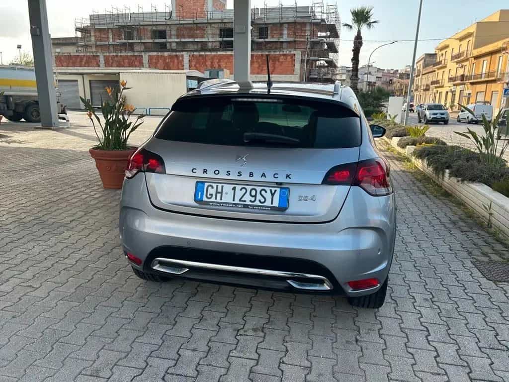 DS Automobiles Other Ds 4 Crossback BlueHDi 130 aut. Étoile Alcantara 04/2016-photo-5