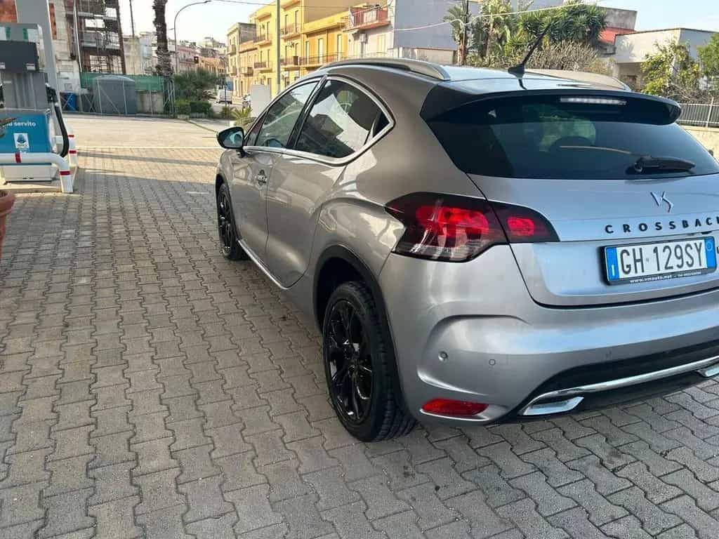 DS Automobiles Other Ds 4 Crossback BlueHDi 130 aut. Étoile Alcantara 04/2016-photo-6