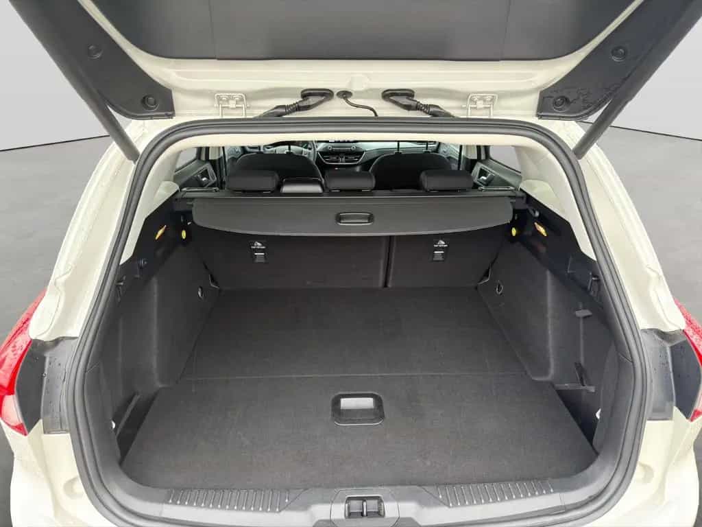 Ford Focus Turnier 1.0 Aut. KAM SITZH LED APP B&O 17' 09/2019-photo-6