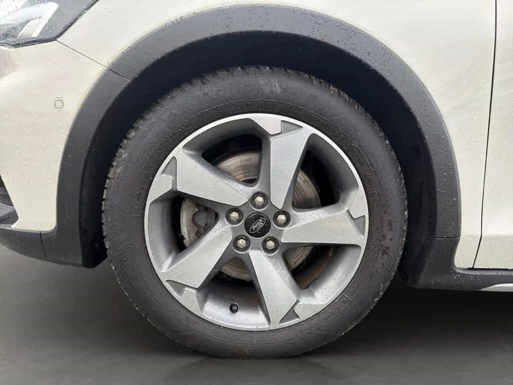 Ford Focus Turnier 1.0 Aut. KAM SITZH LED APP B&O 17' 09/2019-photo-9