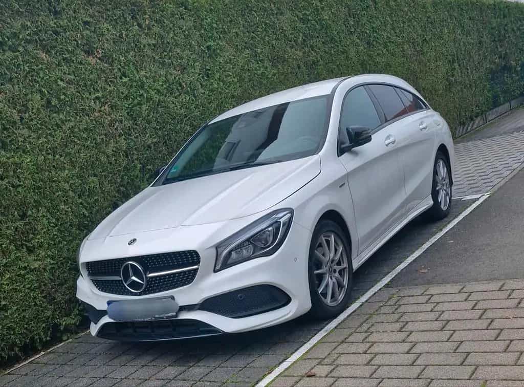 Mercedes-Benz CLA-Class Benz CLA 200 AMG-Line Night-Paket... 01/2019-photo-0