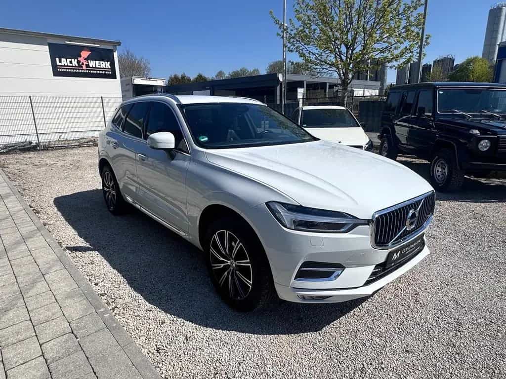Volvo XC60 Inscription 2WD*Kamera*AHK*Pro Paket* 12/2019-photo-10