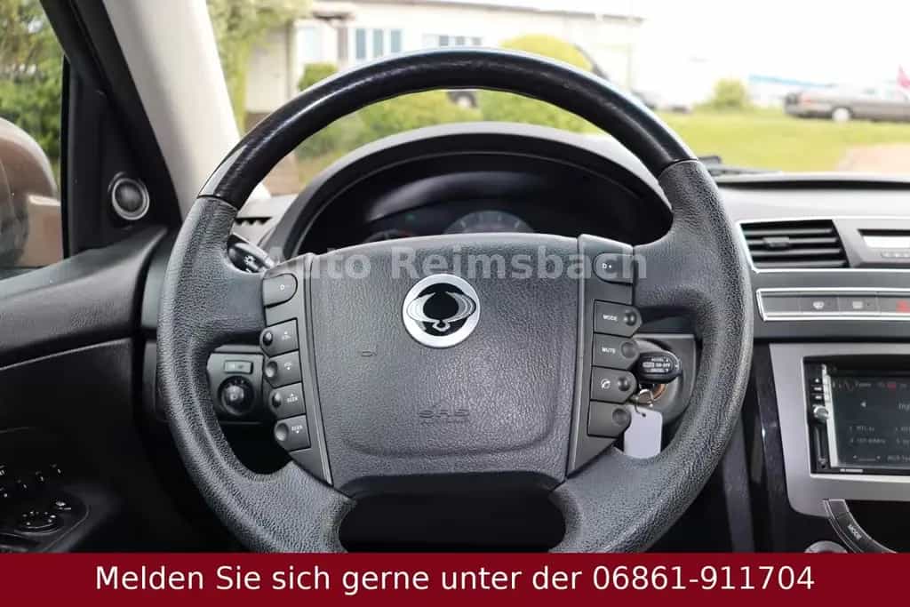 Ssangyong REXTON e-XDi Automatik **4WD+1.Hand** 04/2013-photo-14