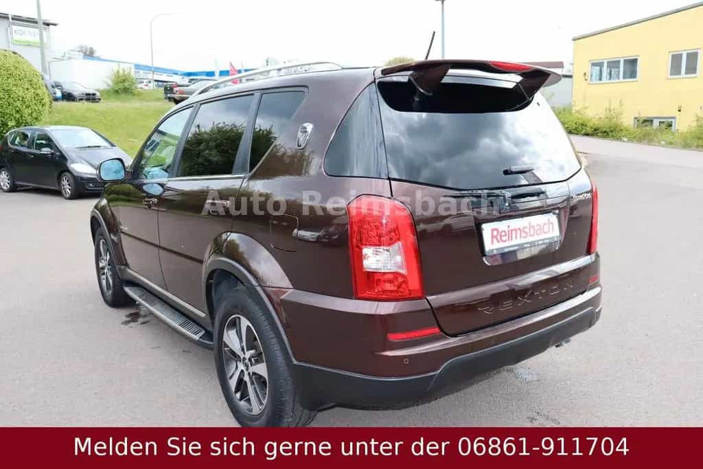 Ssangyong REXTON e-XDi Automatik **4WD+1.Hand** 04/2013-photo-4