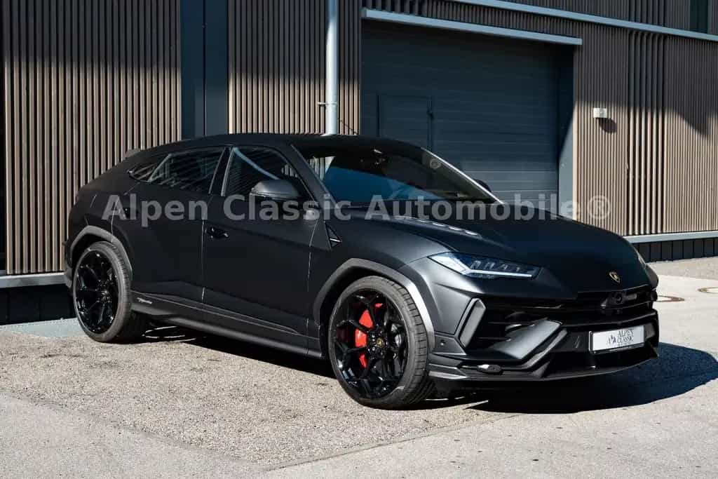 Lamborghini Urus Performante 23" Carbon, Nachtsicht, B&O 03/2023-photo-0