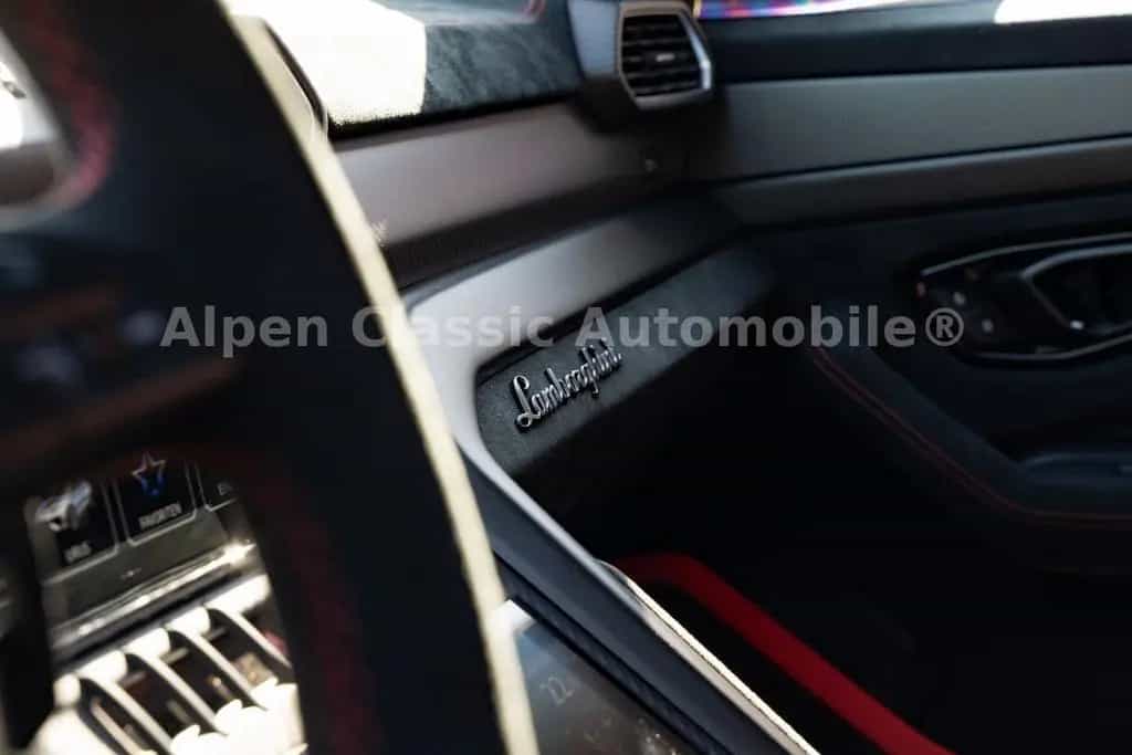 Lamborghini Urus Performante 23" Carbon, Nachtsicht, B&O 03/2023-photo-14