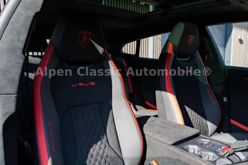 Lamborghini Urus Performante 23" Carbon, Nachtsicht, B&O 03/2023-photo-15