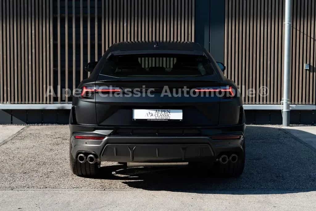 Lamborghini Urus Performante 23" Carbon, Nachtsicht, B&O 03/2023-photo-24