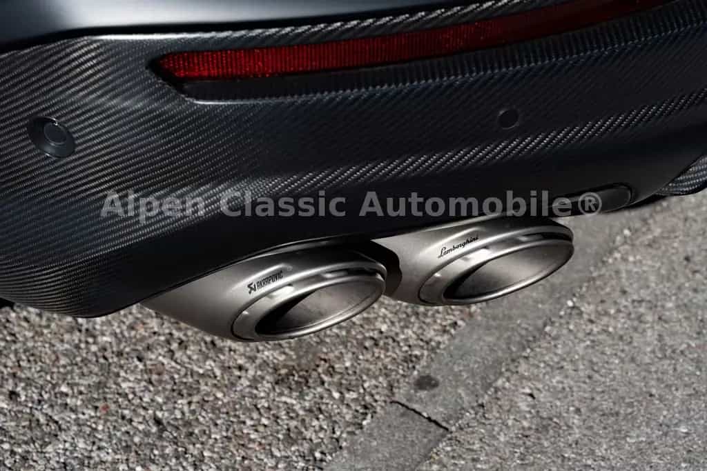Lamborghini Urus Performante 23" Carbon, Nachtsicht, B&O 03/2023-photo-3