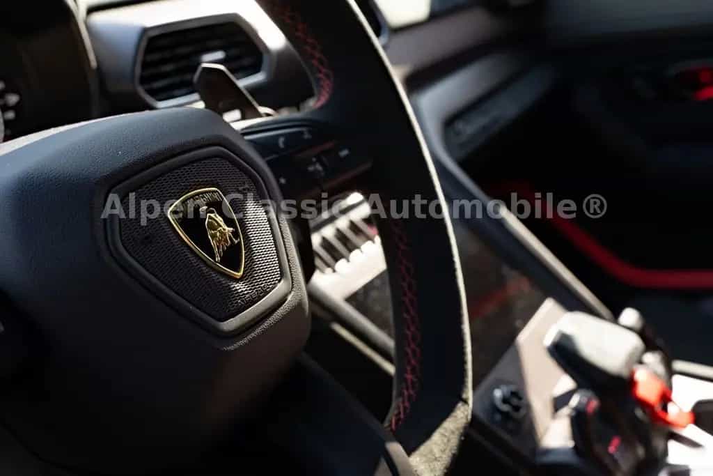 Lamborghini Urus Performante 23" Carbon, Nachtsicht, B&O 03/2023-photo-9