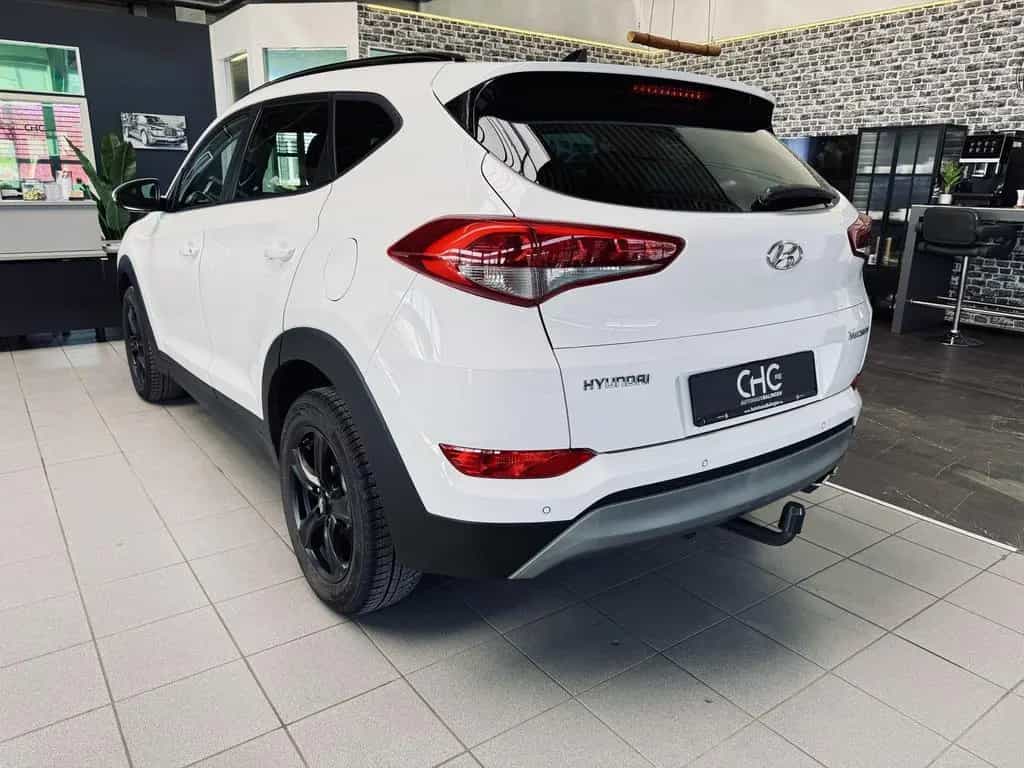 Hyundai TUCSON Advantage 2WD|PANO|KAMERA|NAVI|SHZ+LK|TEM 03/2018-photo-10