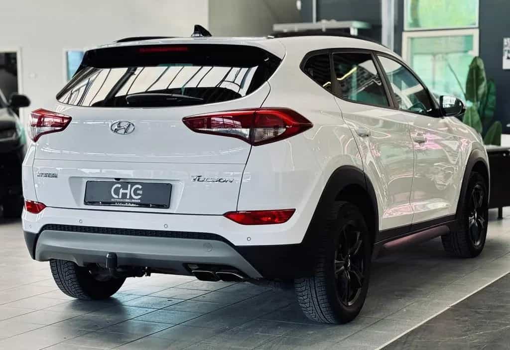 Hyundai TUCSON Advantage 2WD|PANO|KAMERA|NAVI|SHZ+LK|TEM 03/2018-photo-6